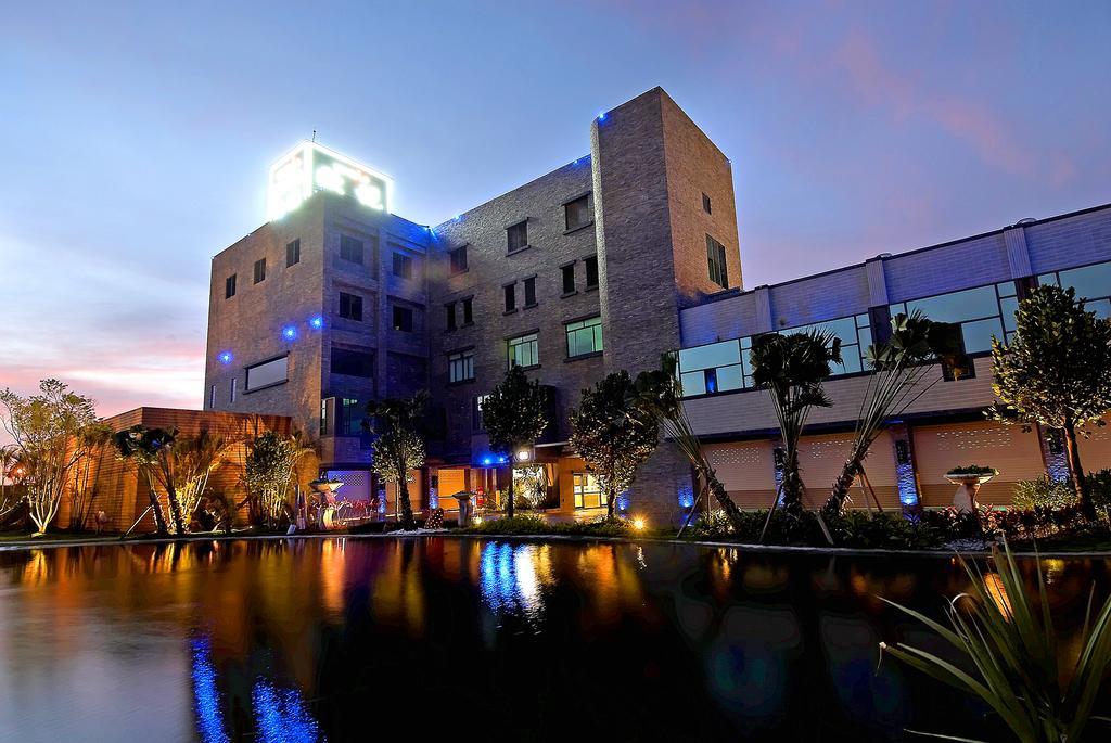 All-Ur Boutique Motel-Ping Tung Branch Pingtung Exterior photo